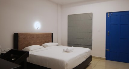 Travlounge Munnar Room Type - Double Room