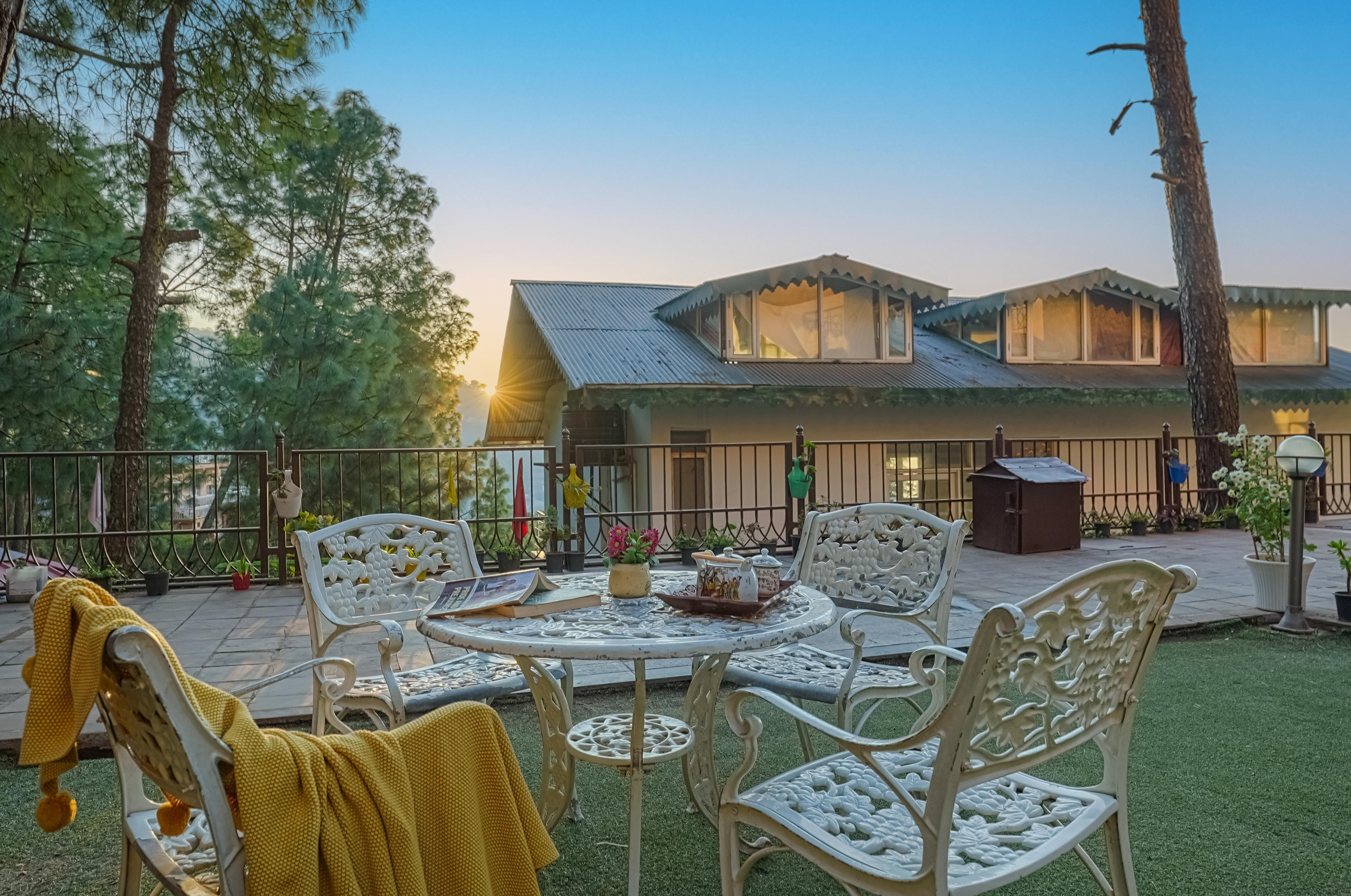 Alaya Stays 3BHK Golden Meadow Hillside Retreat with Outdoor Lounge