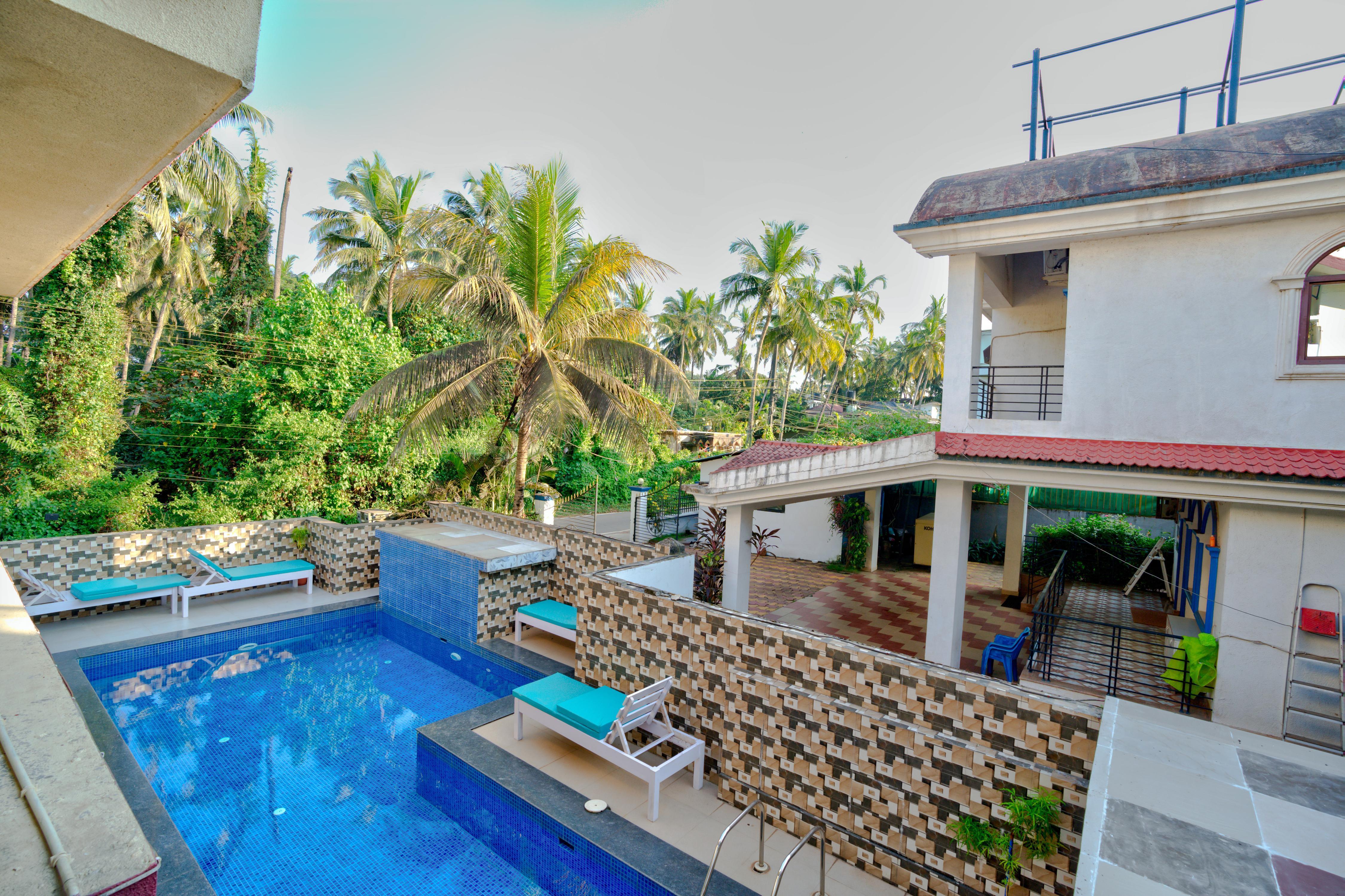 Hotel Eyokar Goa - Tap to explore photos
