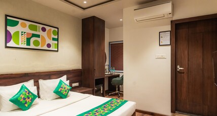 Treebo Awadhvue Room Type - Deluxe Family Room
