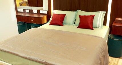 VLuv Home Stay Room Type - Kadal