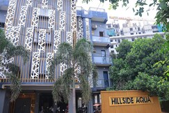 HILLSIDE AQUA