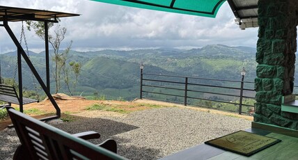 Thumpayil Hills Plantation Homestay Vagamon Room Type - Lovedale Cottage