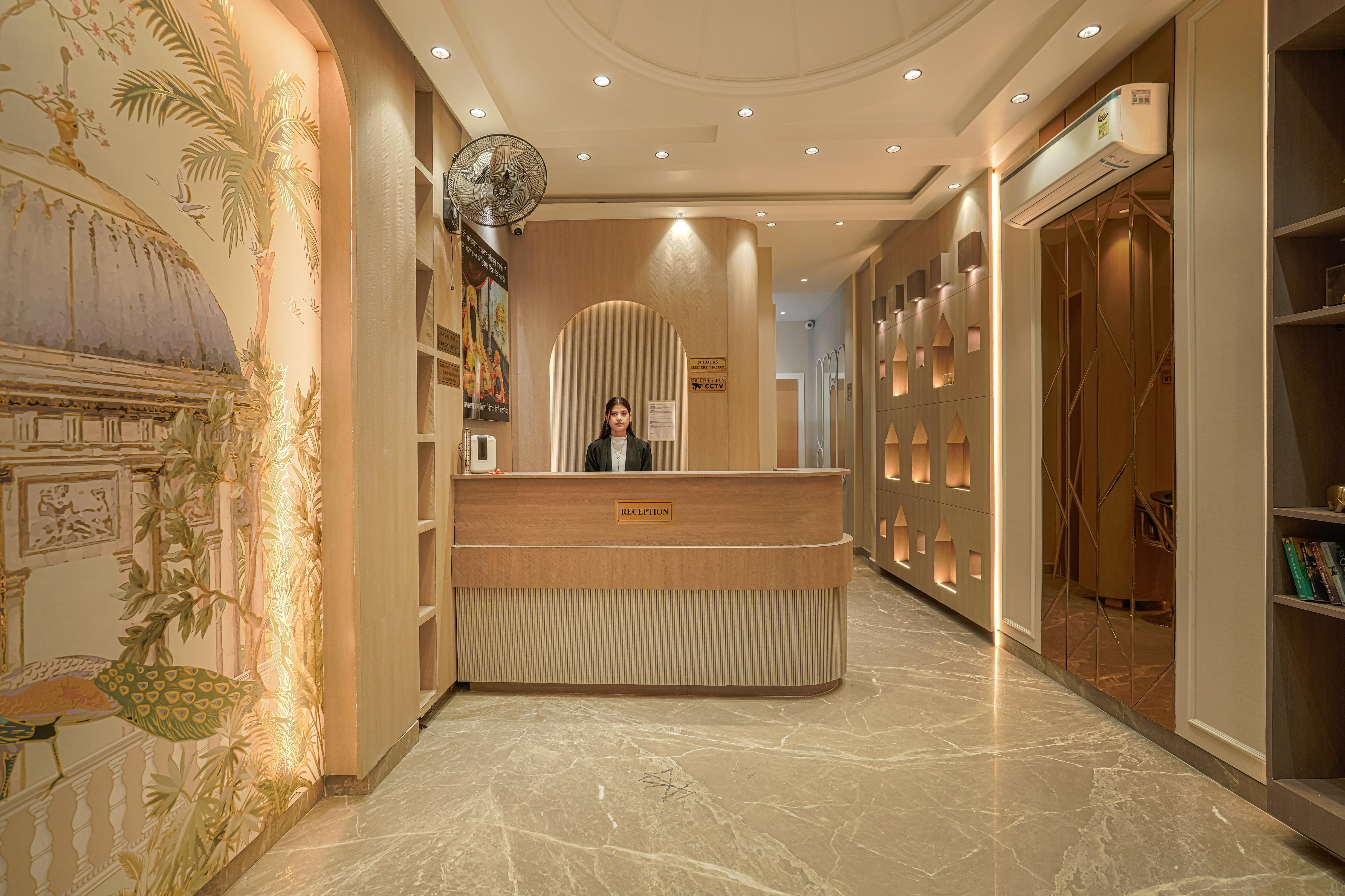 Hotel Sign Inn - Few Steps from Golden Temple