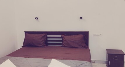 Misty Vibes Homestay Vagamon Room Type - Single room with hall