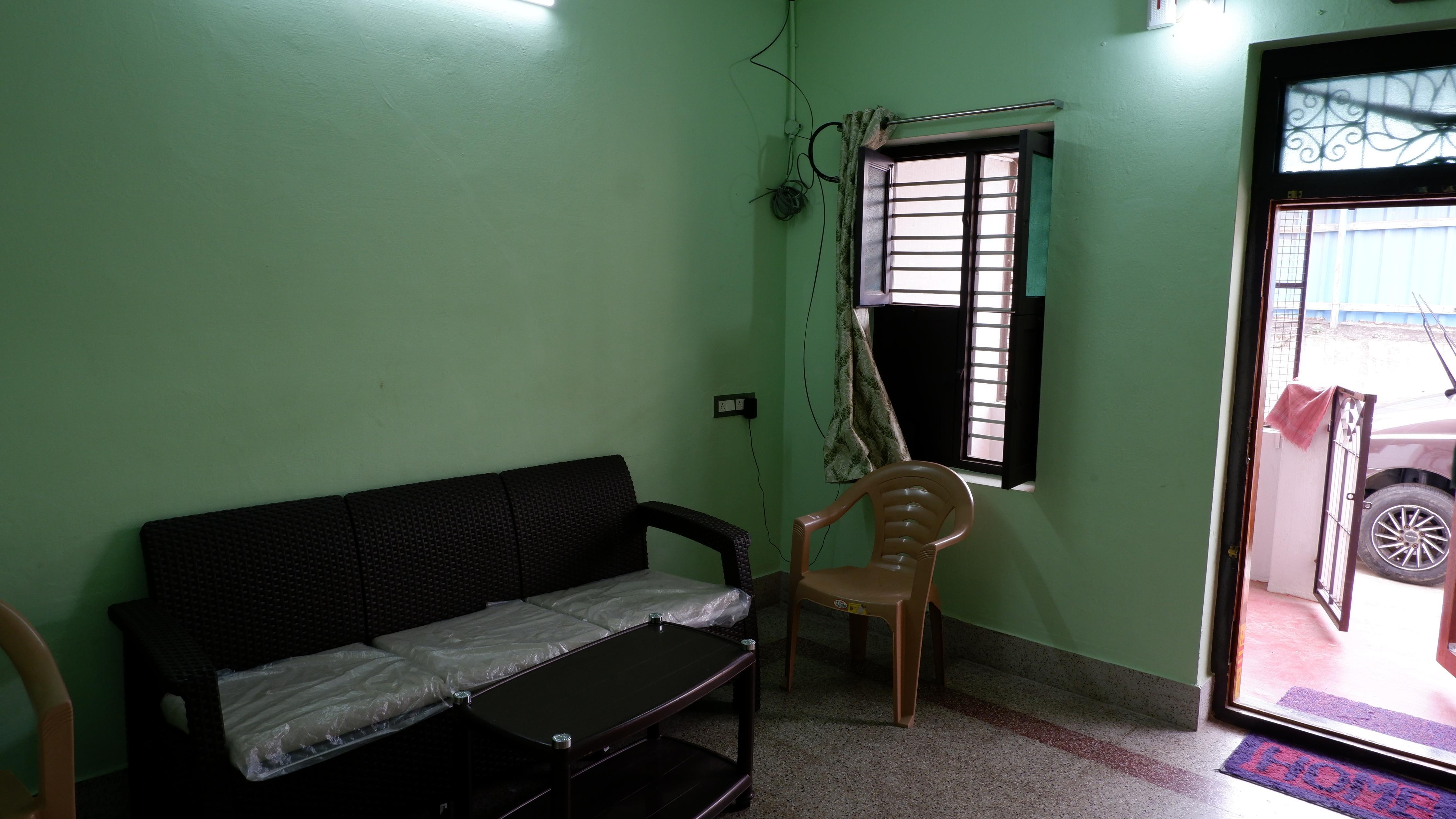 Sivanandhan Home Stay - Tap to explore photos
