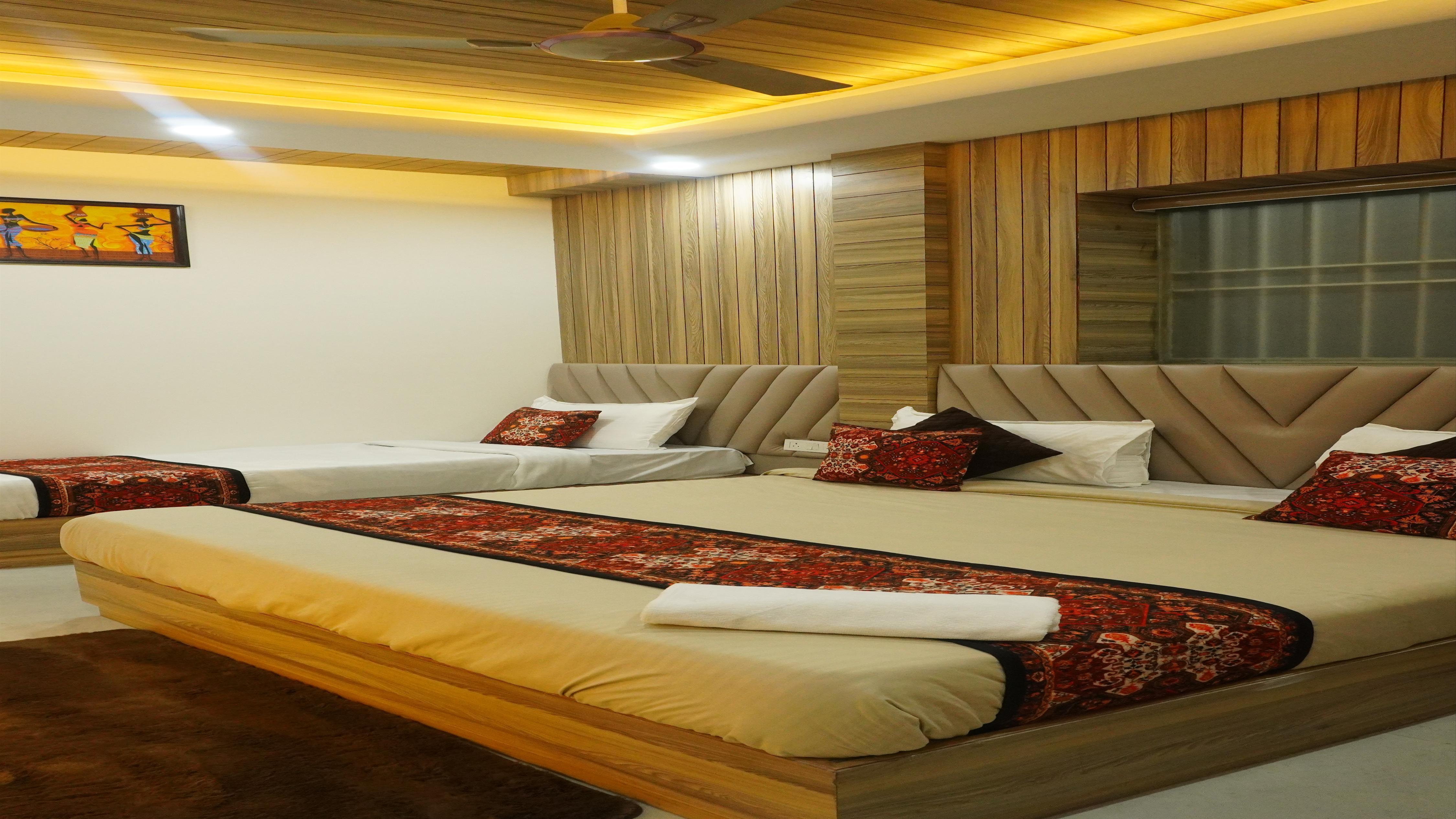 Hotel usha palace Room Type - 6