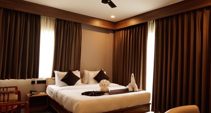 ANASVARA HOTELS Room Type - Deluxe King Bed room