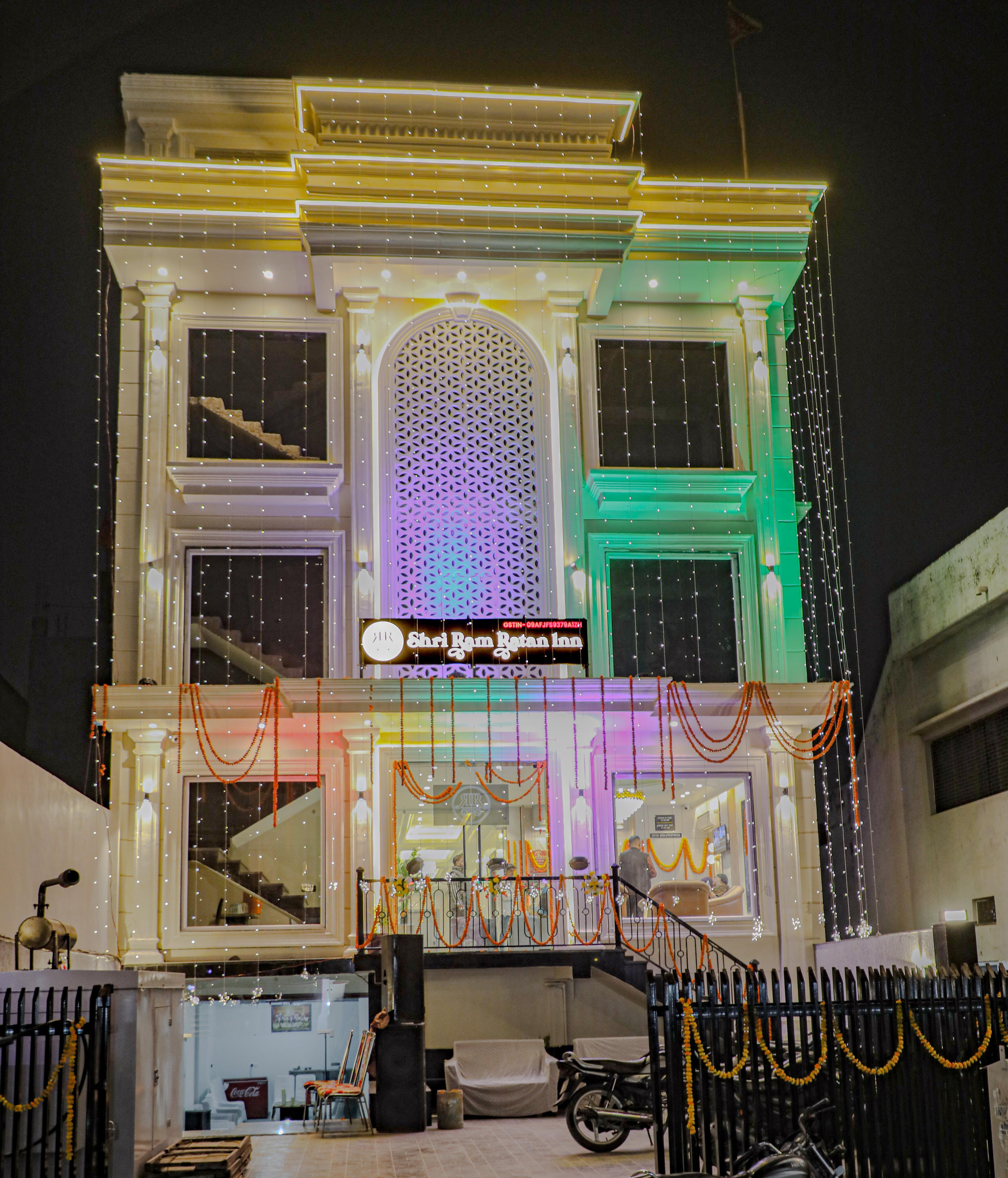 Hotel Shri Ram Ratan inn - Tap to explore photos