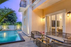 ELIVAAS Signature Casa Zyra 4 BHK Pet friendly villa with Pvt Pool and Lift Close to Assagao
