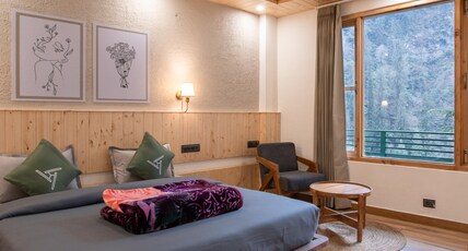 The Trippy Tribe Jibhi Room Type - Deluxe Room