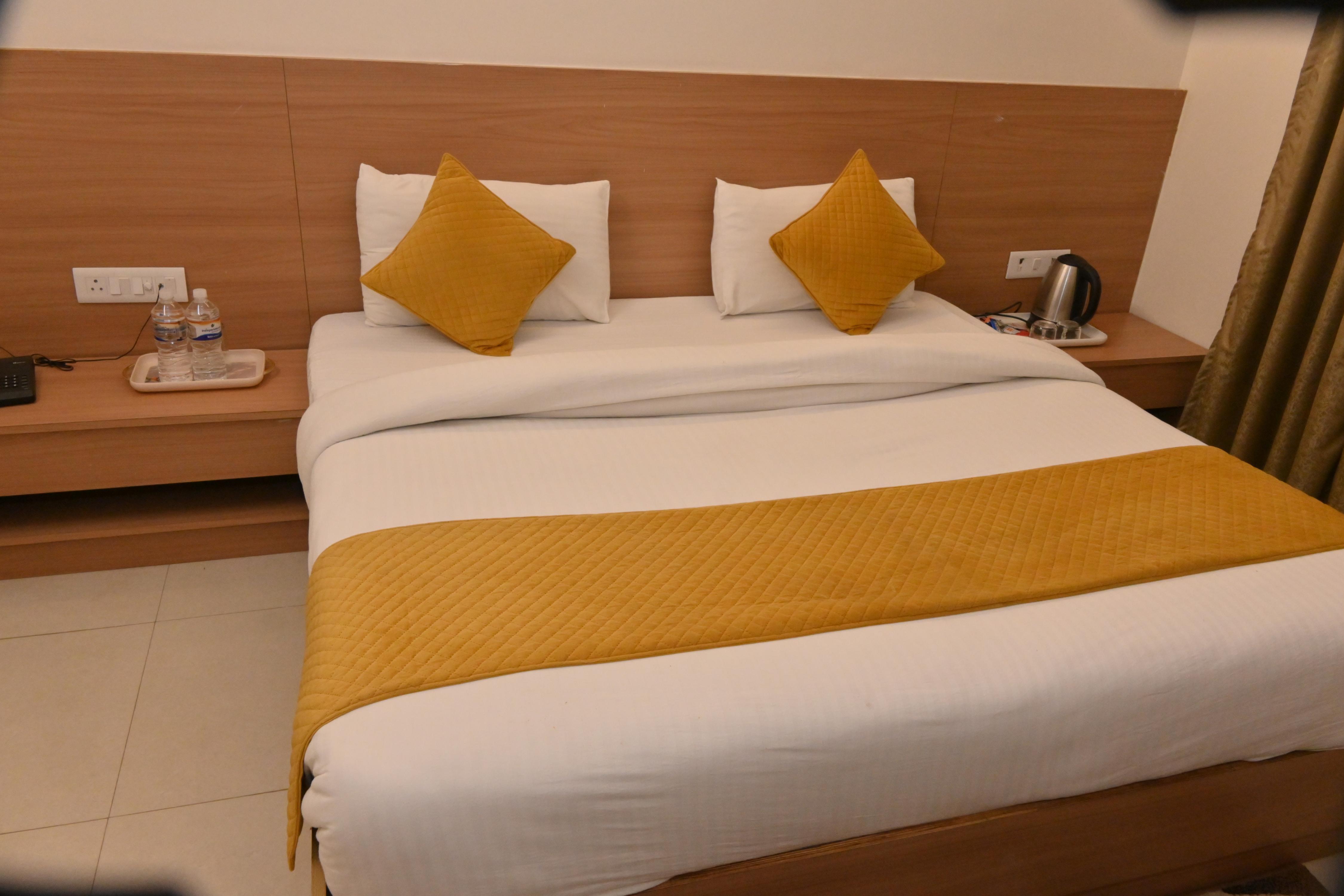 Parmanand Bhawan Room Type - Deluxe Room