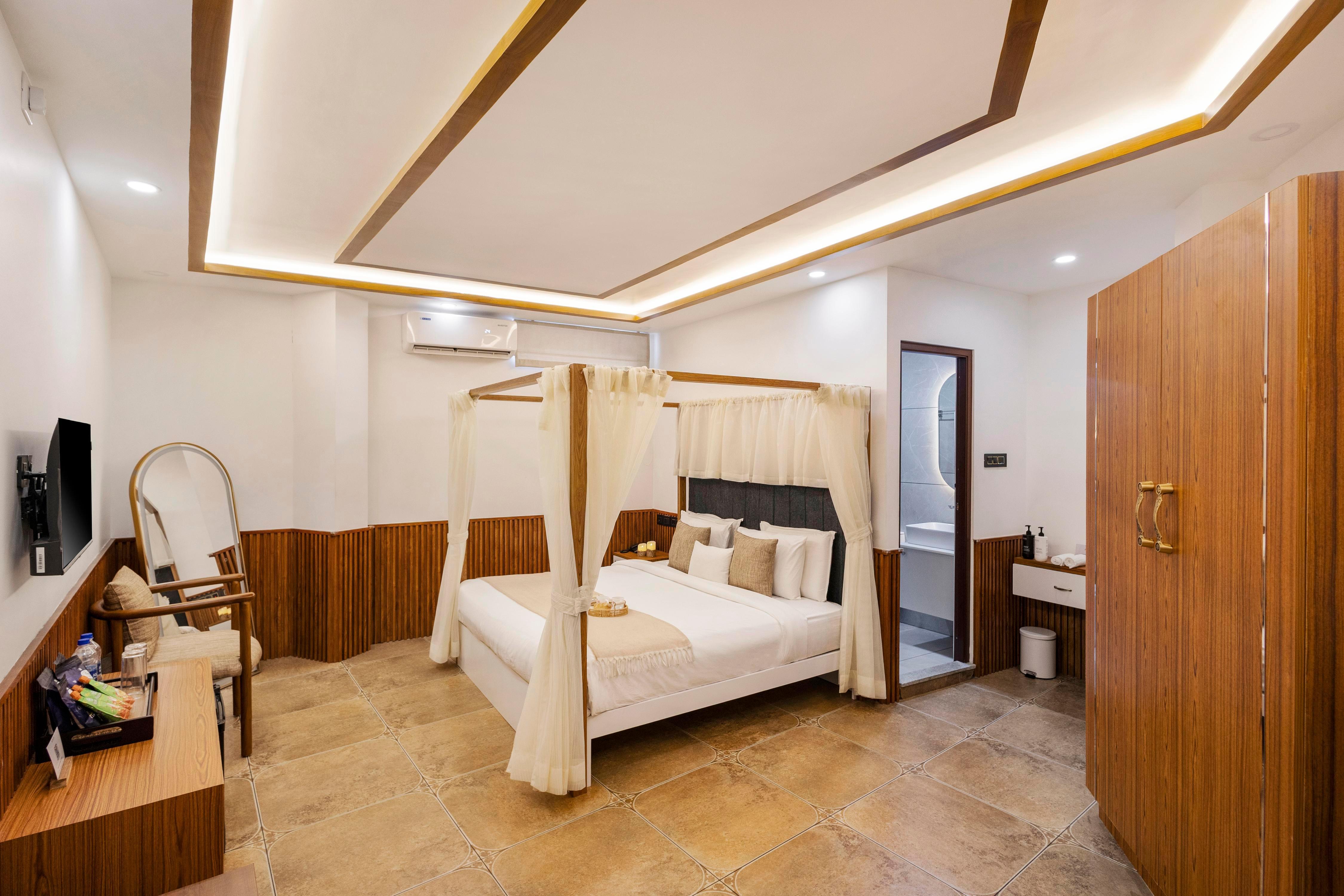 Emmanuel Residency by Alaya Stays Room Type - Super Deluxe Suite