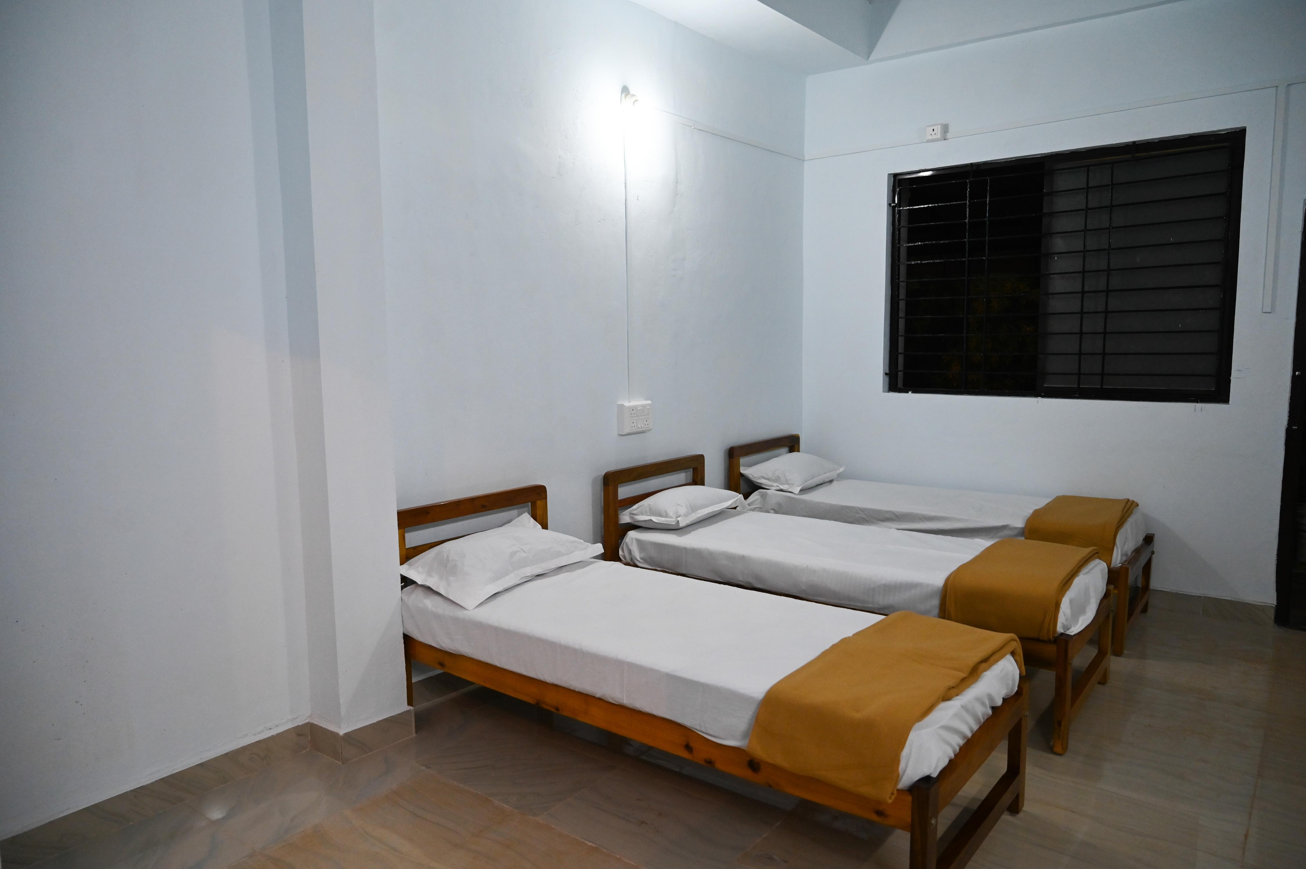 Indraprastha Residency Room Type - Elite 5-Bed Luxury Studio