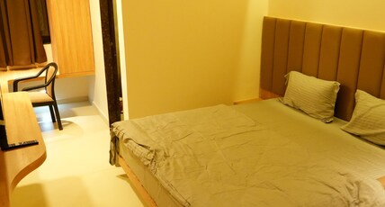 Hotel Avani Grand Room Type - Non AC Deluxe Room