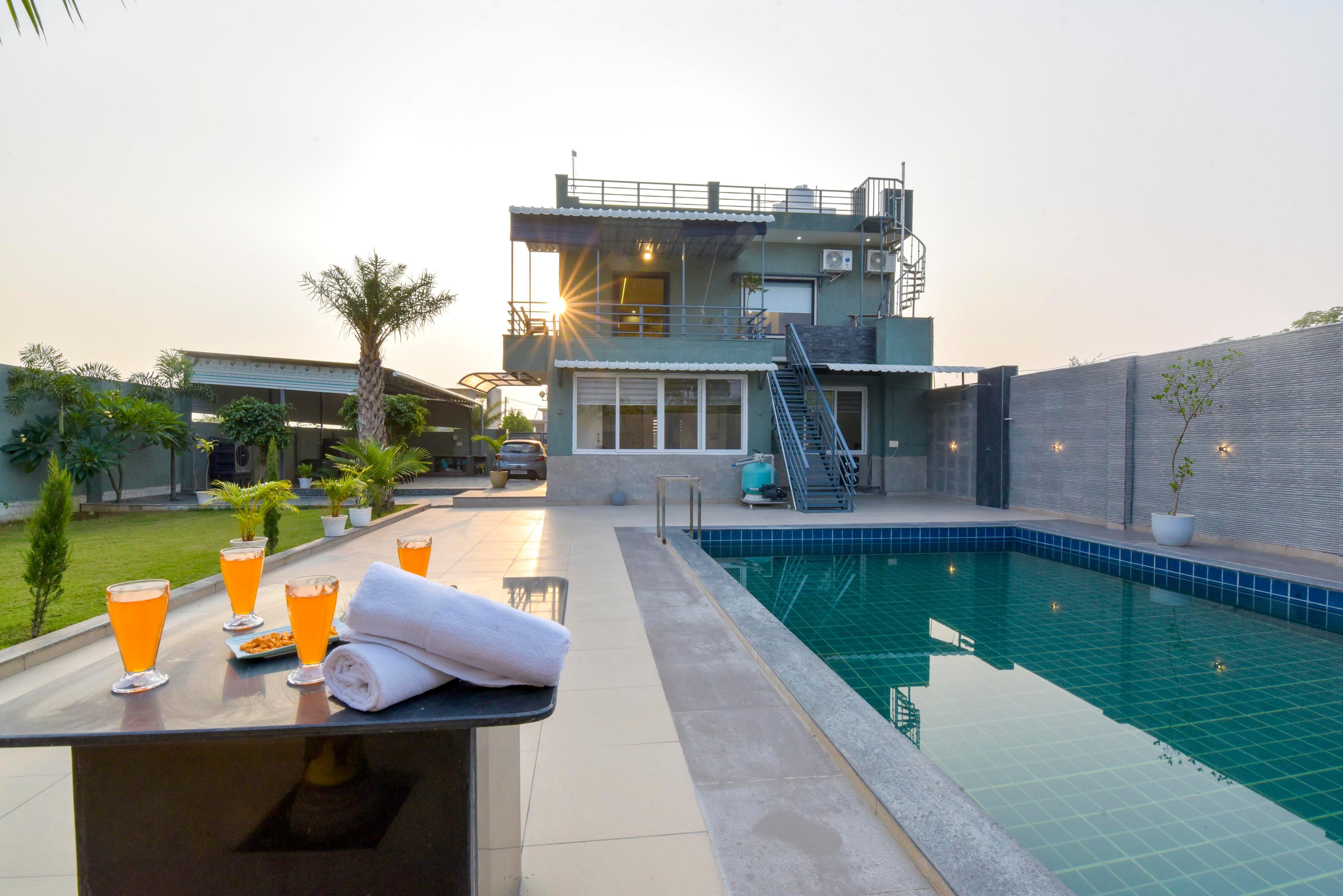 DanCenter Hill's Stay Villa | 3BHK | Pvt Pool | Kishangarh Room Type - The Hill's Stay 3bhk Villa by DanCenter | Pvt Pool | Kishangarh