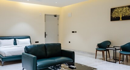 CS Luxurio Presidential Studios Room Type - Opulence Suite