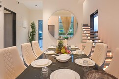 Y2K Luxury Villa with Pvt Pool, Lonavala