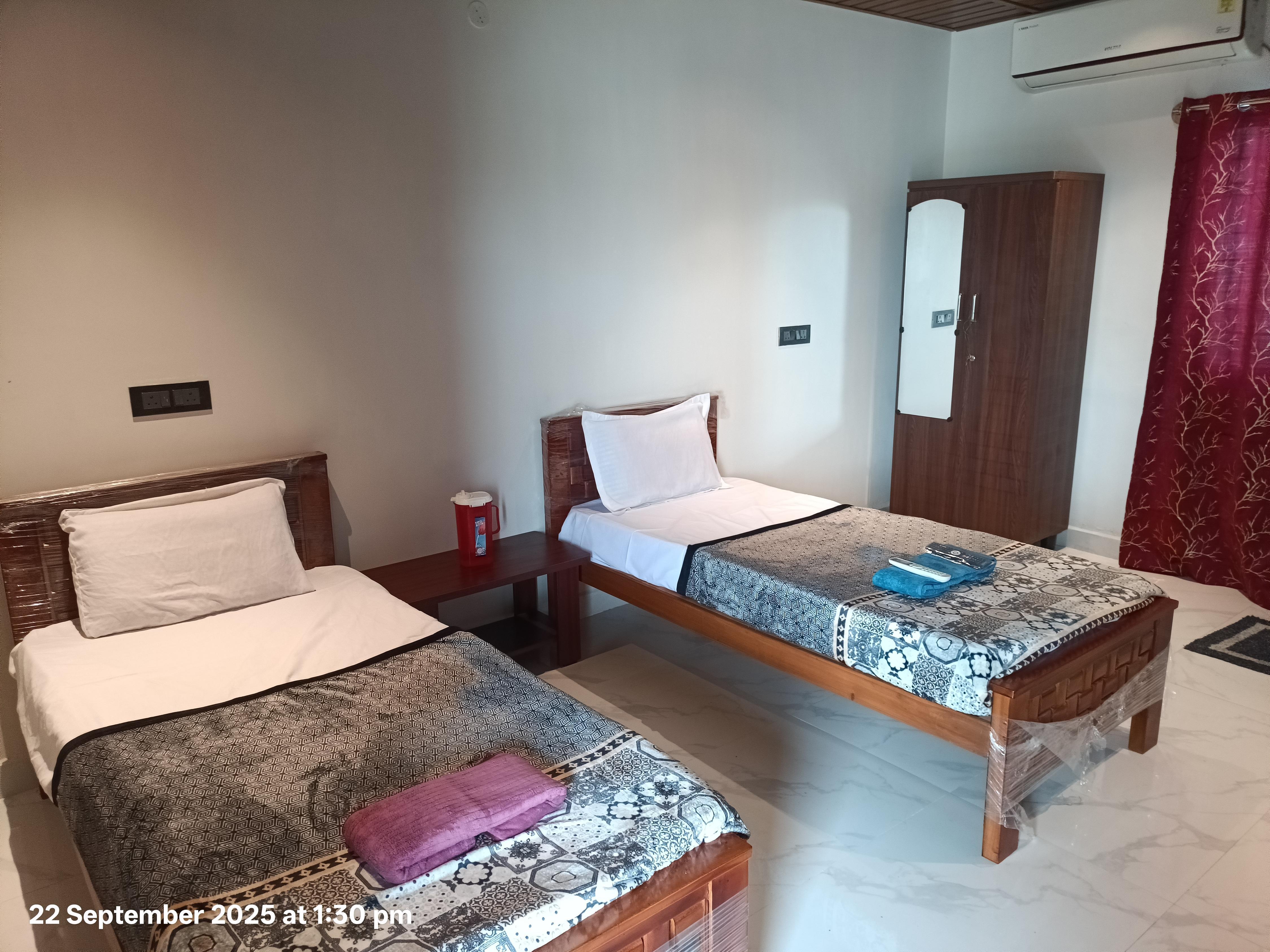 Sundar Residency Room Type - Deluxe Room