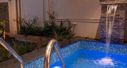Parkwood Exotica Resort Room Type - Garden Pool Suite