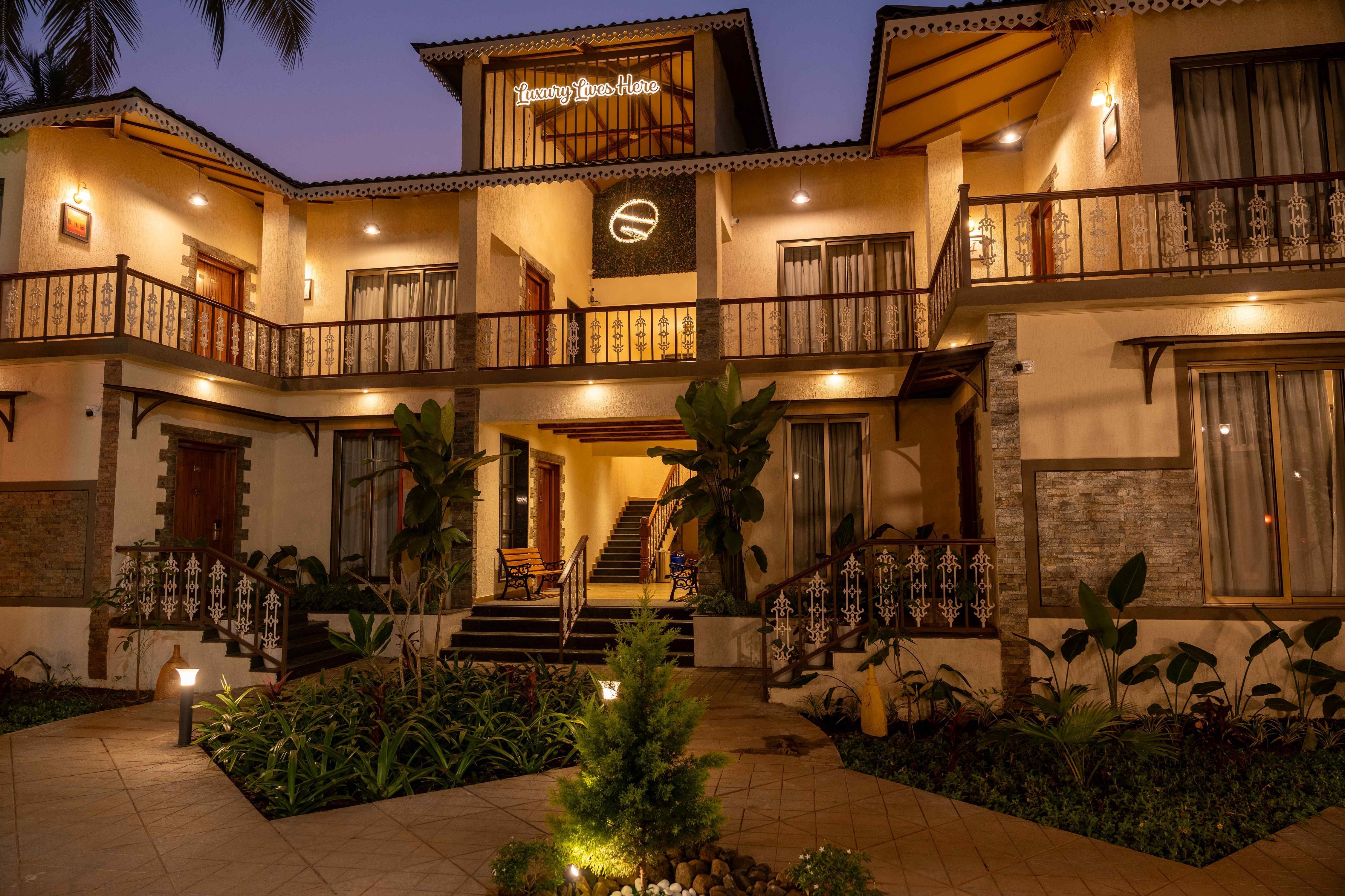 Parkwood Exotica Resort - Tap to explore photos