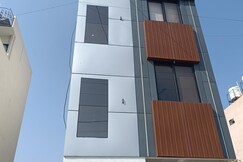 Homigo Homestay A - Best 2BHK Apartment in Indore