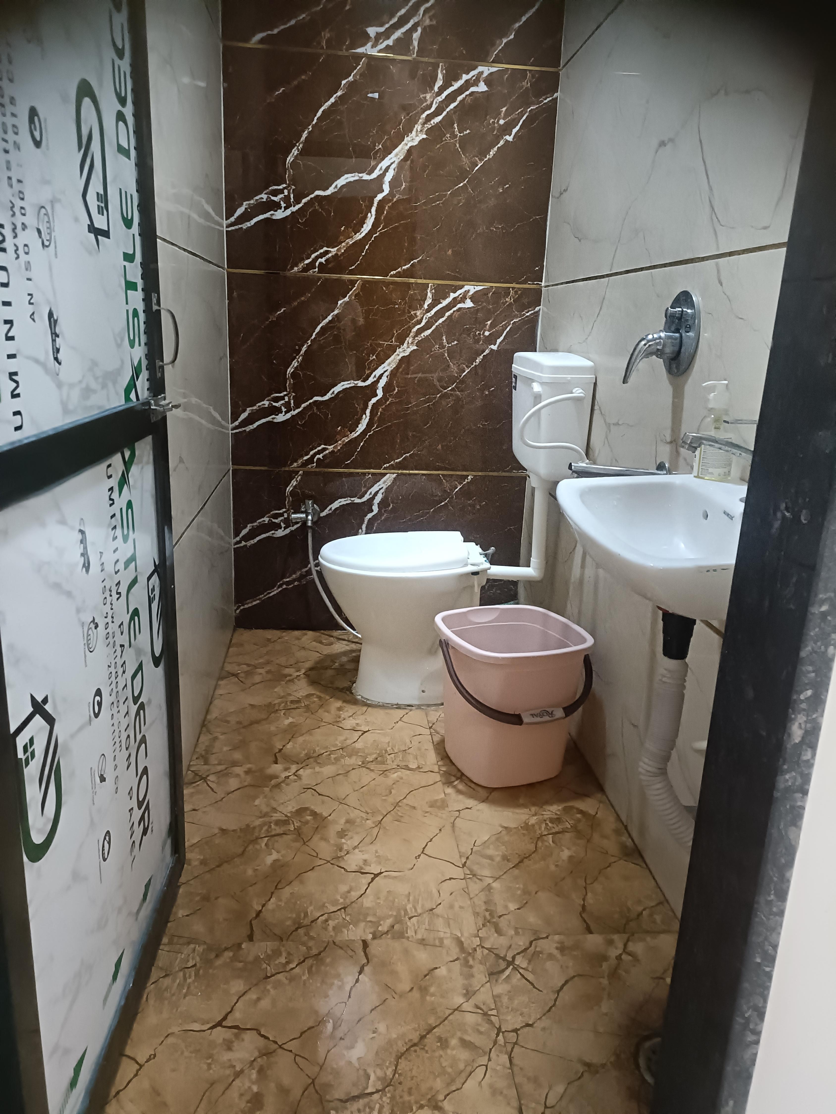 Hotel pranav place Room Type - Five bed Room