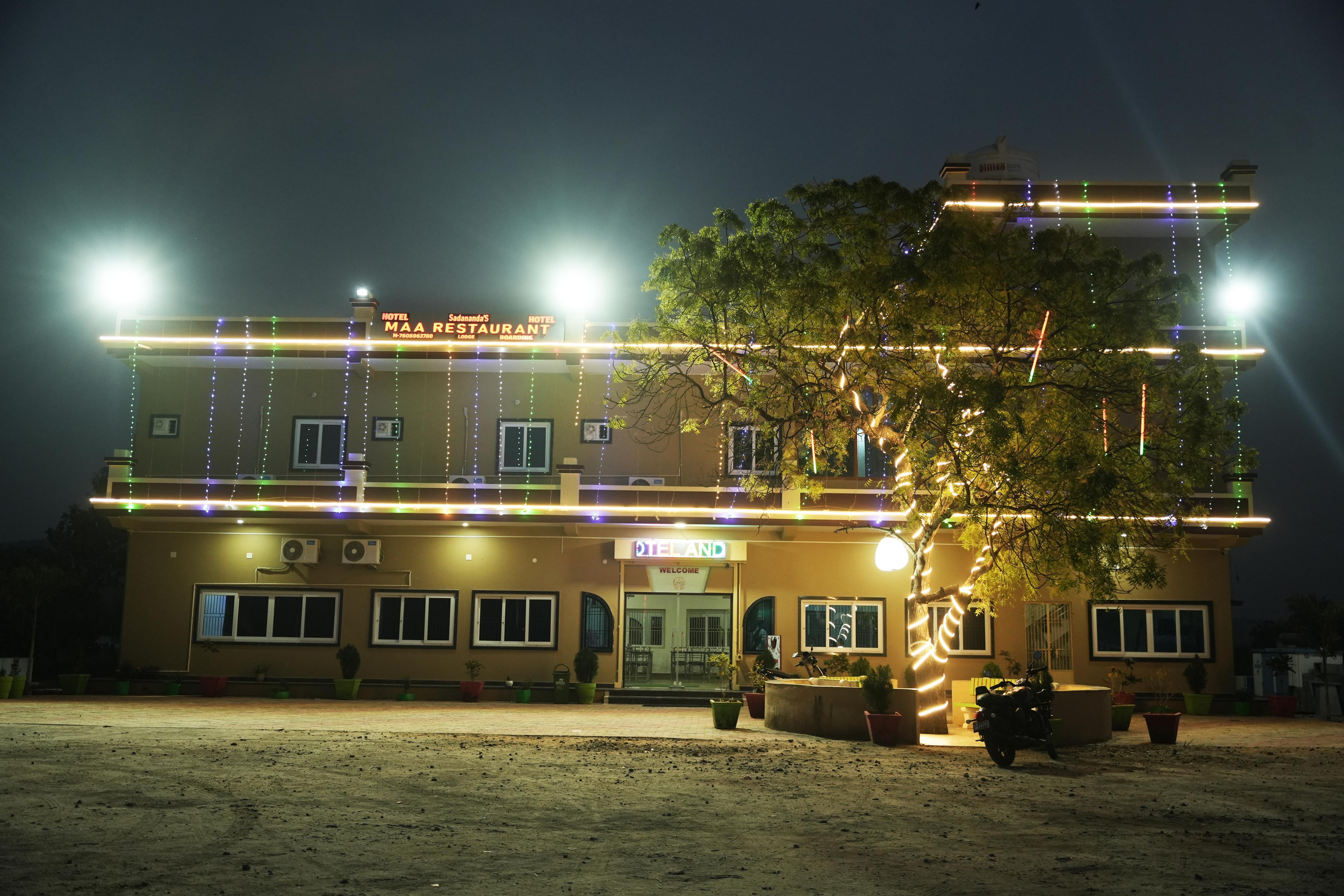 MAA HOTEL & RESTAURANT