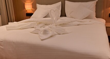 SKYDEN HOTEL Room Type - Superior Deluxe Room
