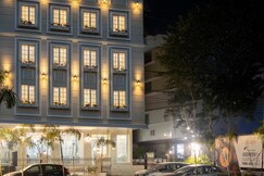 Studio By Jardin Hotels, Dewas Naka