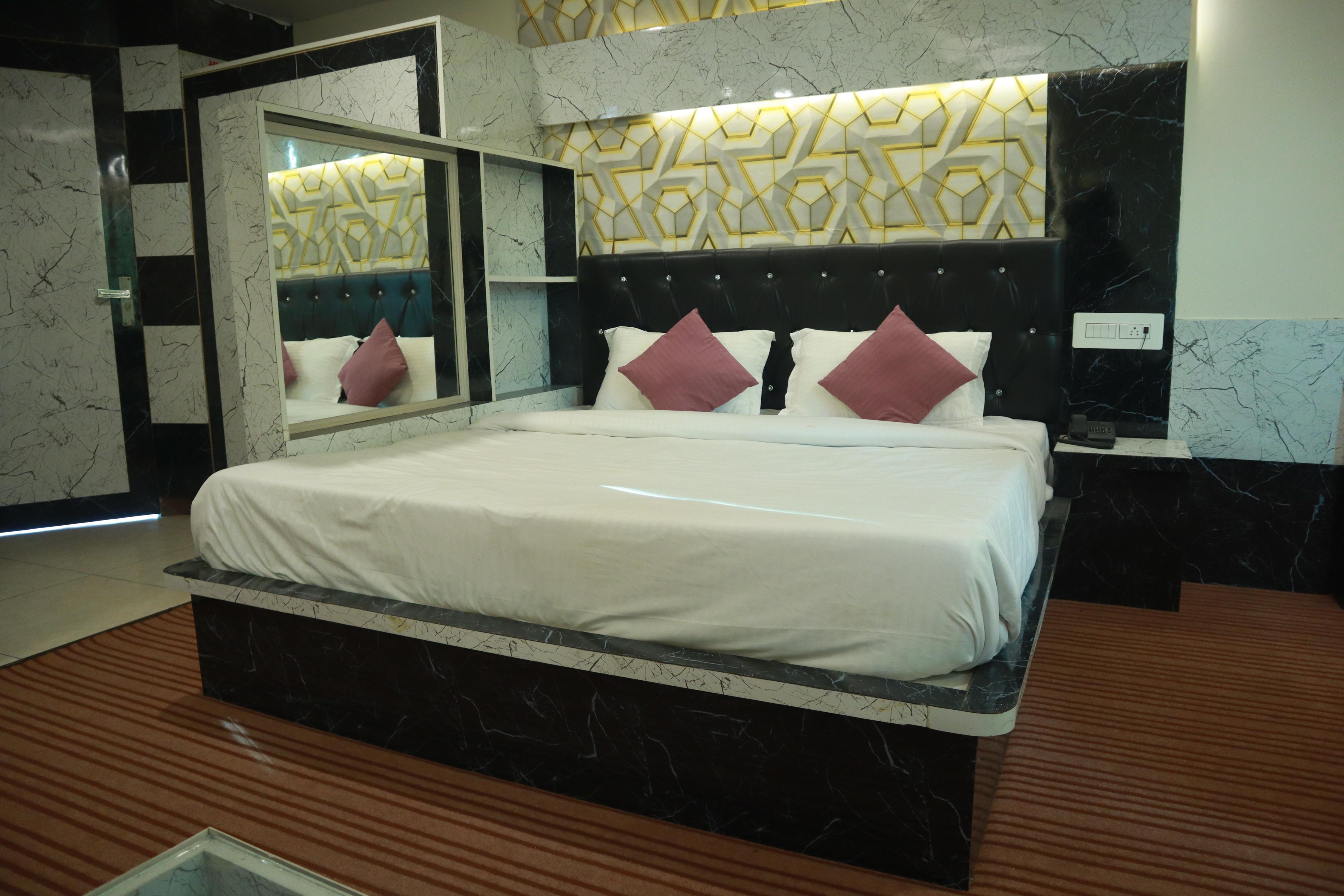 wakeupcallview Room Type - Deluxe Room