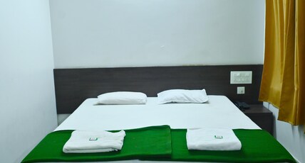 MANYATA RESIDENCY Room Type - DELUXE DOUBLE NON AC ROOM