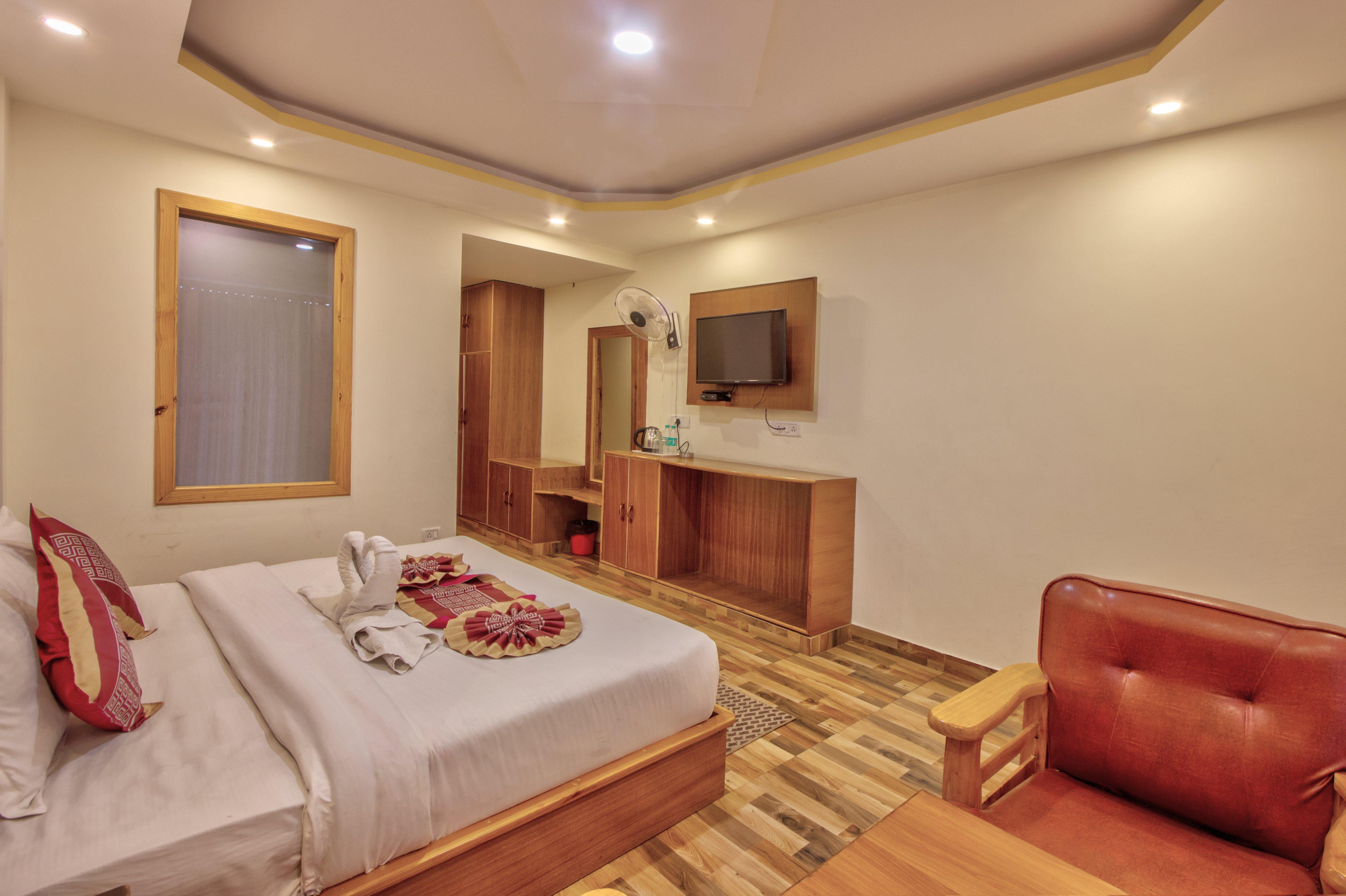 Dev by SR, Manali - Tap to explore photos