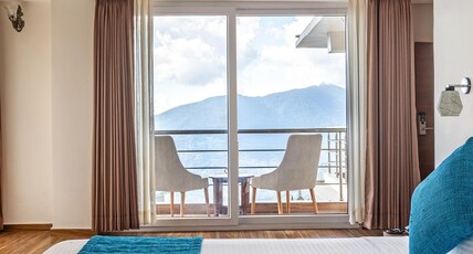 Sterling Mount Olive Gangtok Room Type - Valley View Premier Room with Balcony
