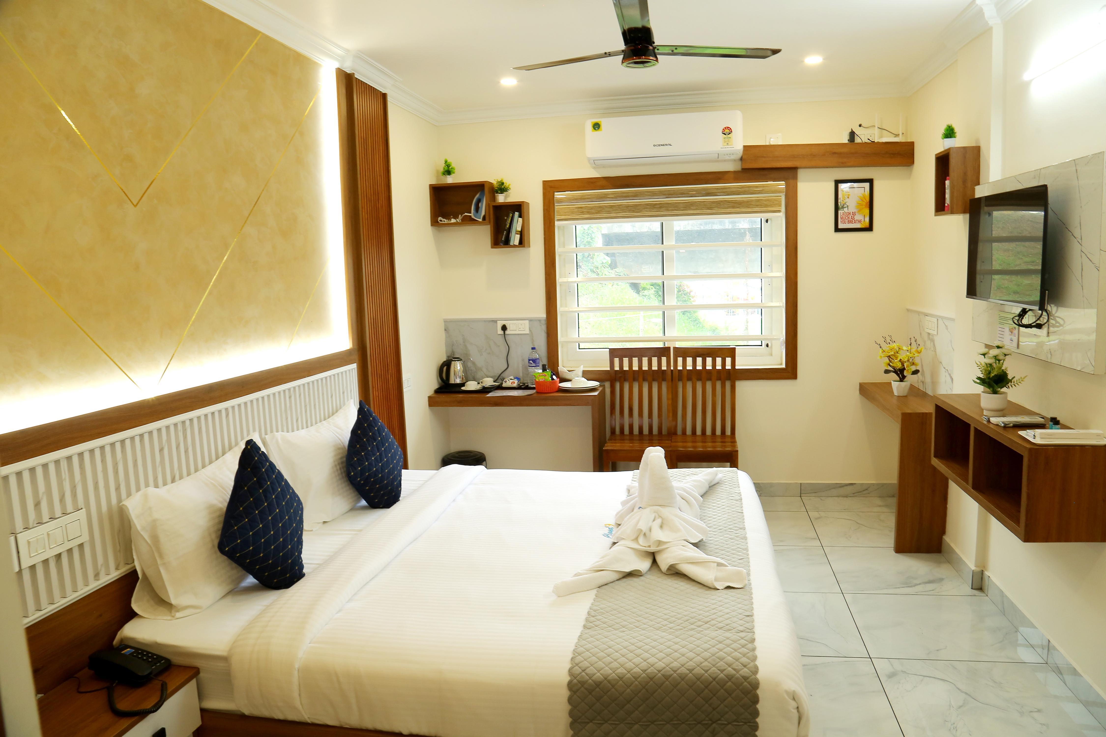 Cloud 9 Airport Hotel