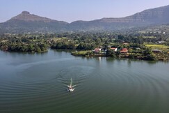 Neer Tarang Lake View Retreat