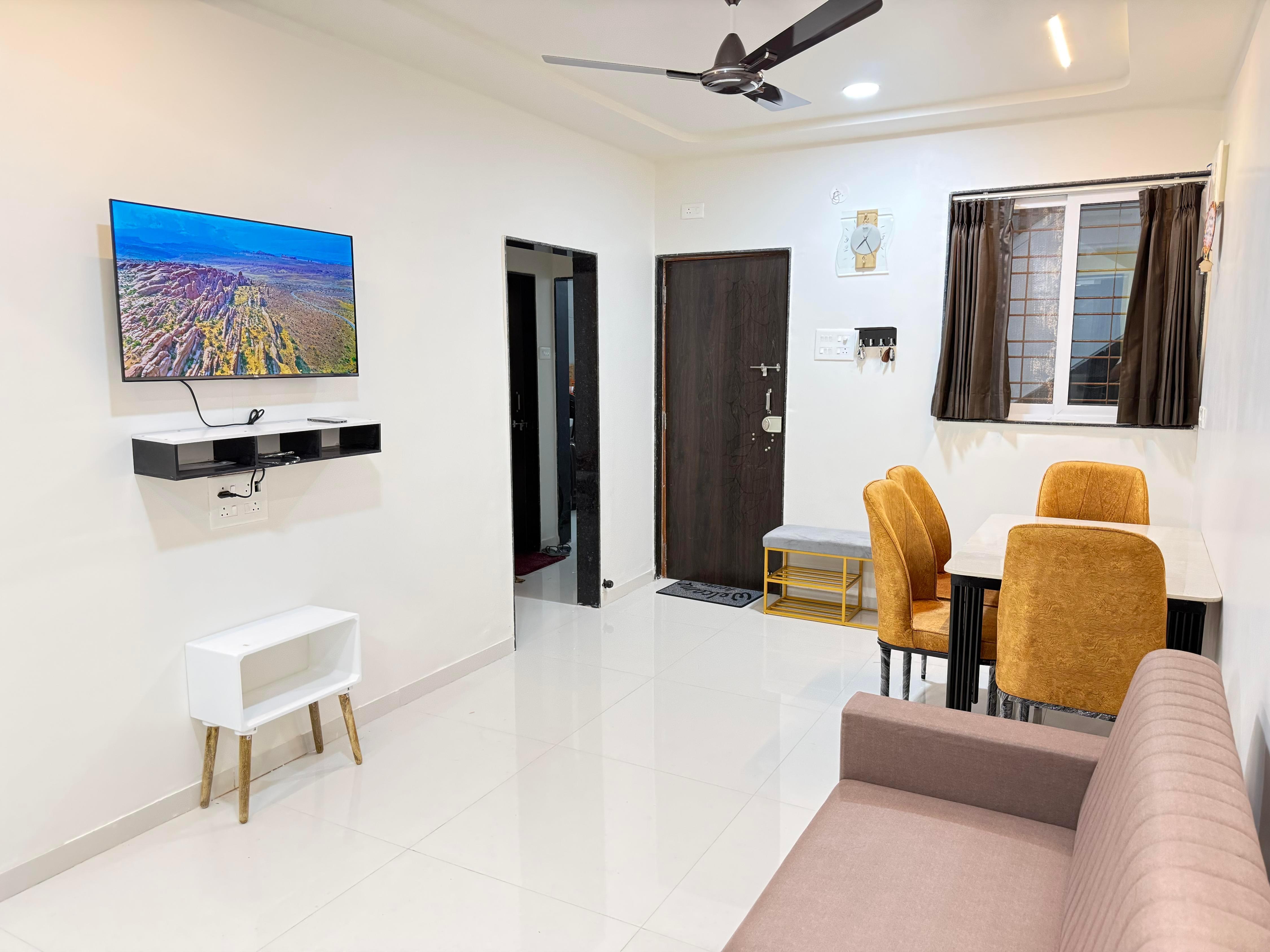 Ground Floor 1 BHK Spacious 2 Plus 2 Persons