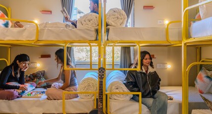 Zostel Jaipur (MI Road) Room Type - A Bed in Deluxe 8 Bed Mixed Dorm