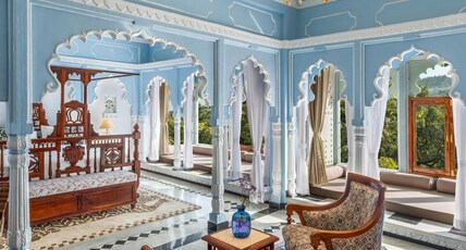 Oladar Haveli- My Downtown Hotels Room Type - Heritage Suite With Jacuzzi