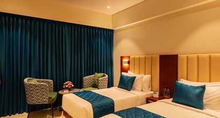 Hotel Classic Pavilion Room Type - Deluxe Room with Twin Bed