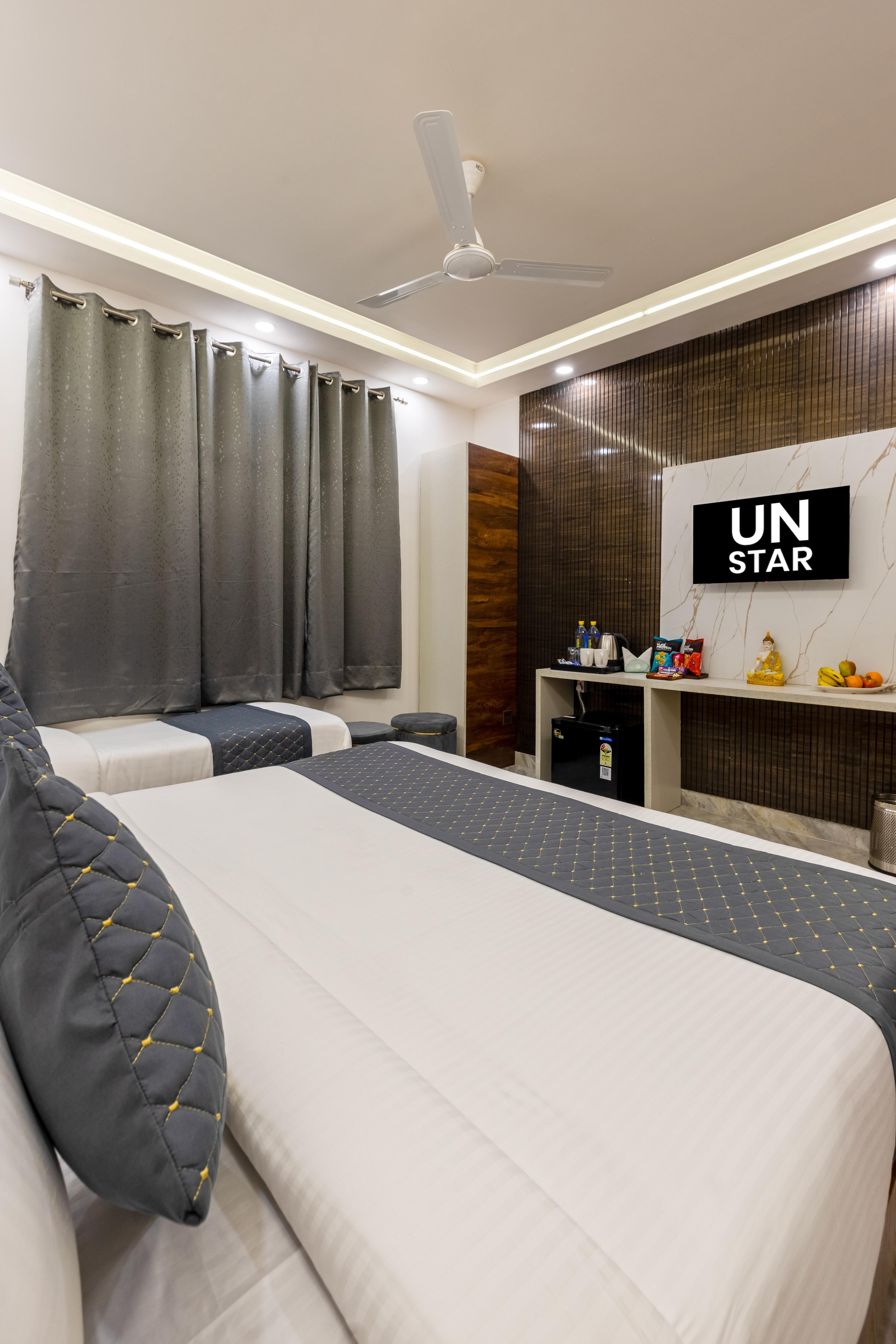 Hotel UN Star 5 minutes from New Delhi Railway Station & Connaught Place Room Type - Deluxe Twin Room with Smart Tv & Free Wi-Fi