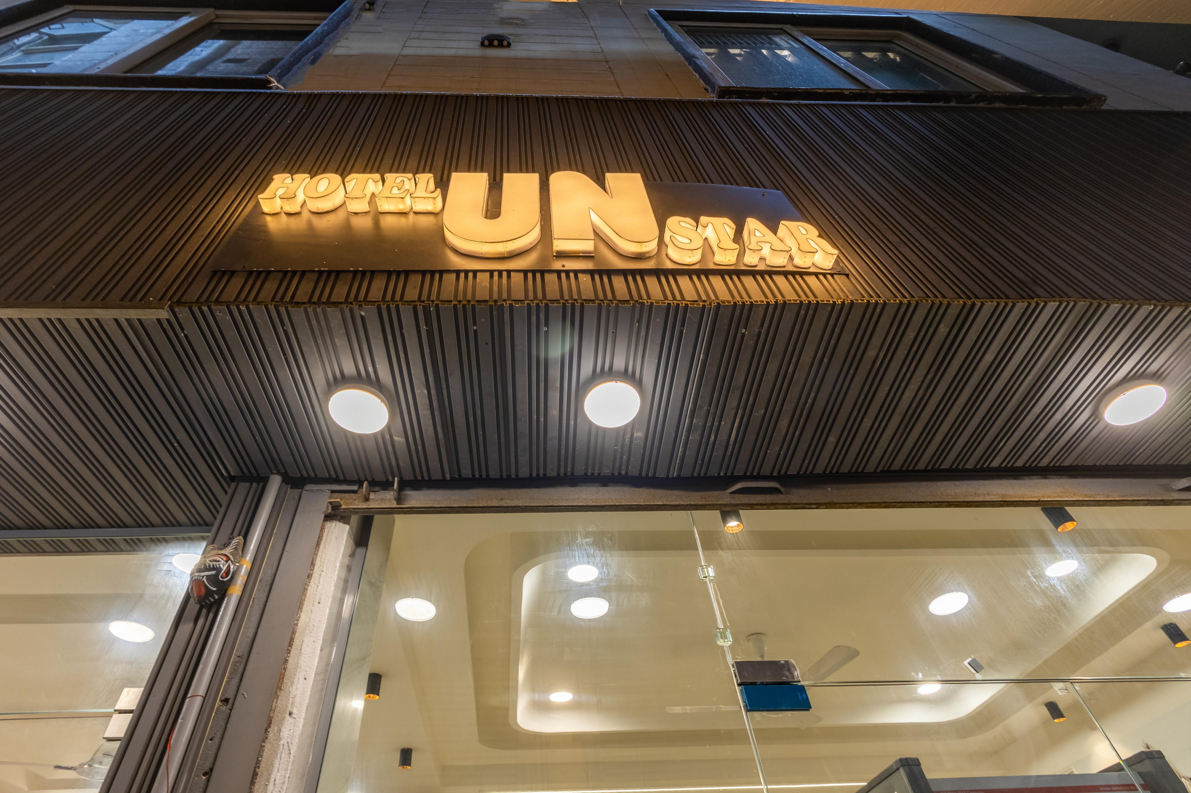 Hotel UN Star 5 minutes from New Delhi Railway Station & Connaught Place - Tap to explore photos