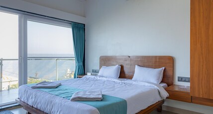 Daisy Hill Room Type - Mountain Crest Room 2