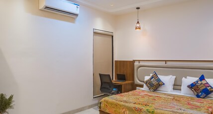 Tripli The Pinakin Stays Room Type - Superior Double Room