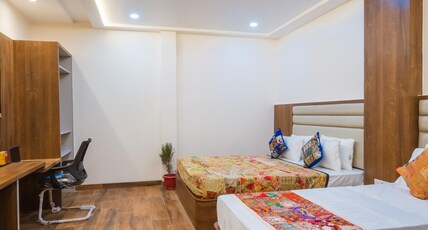 Tripli The Pinakin Stays Room Type - Superior Triple Room