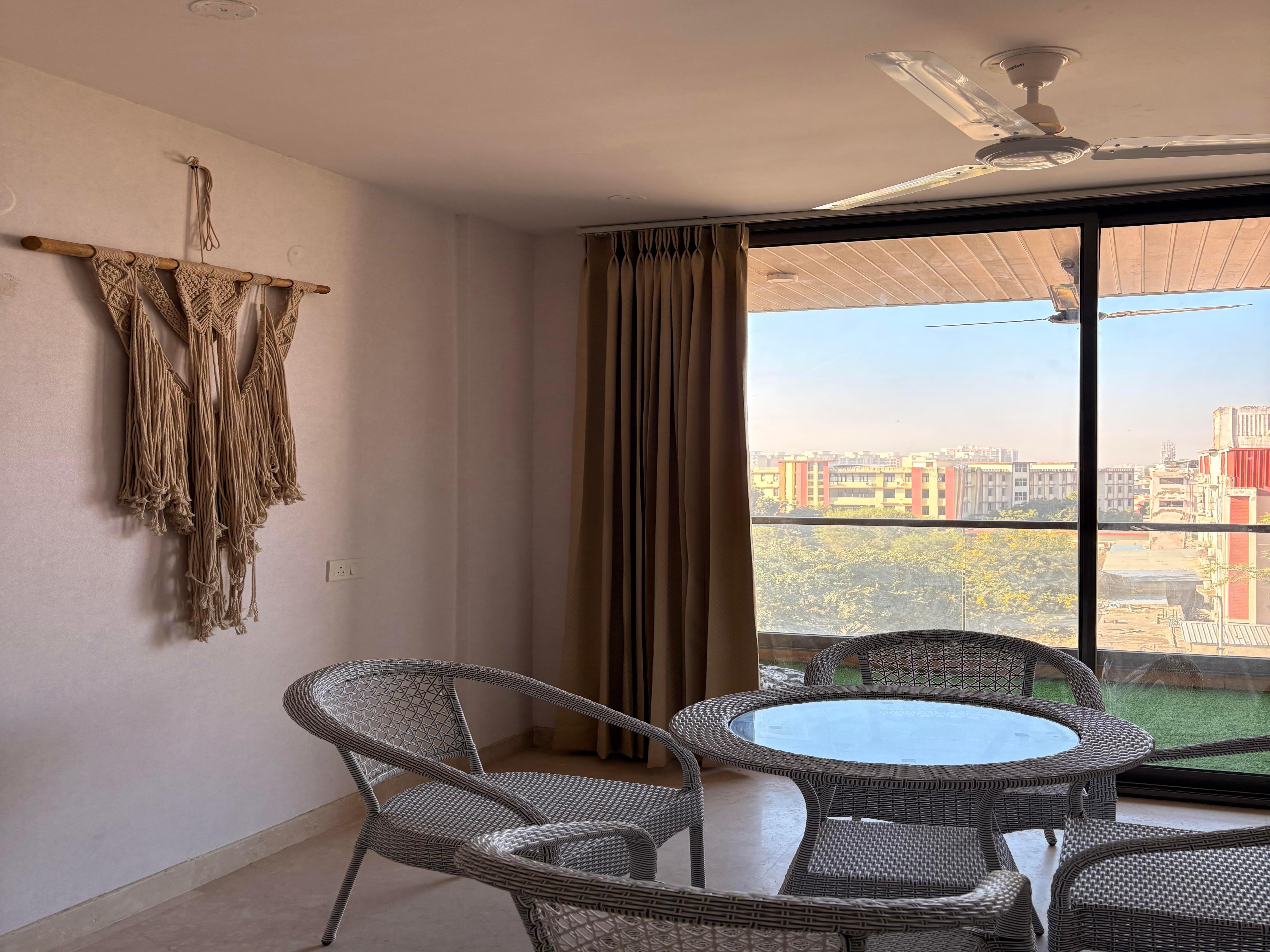 The502loft - Tap to explore photos