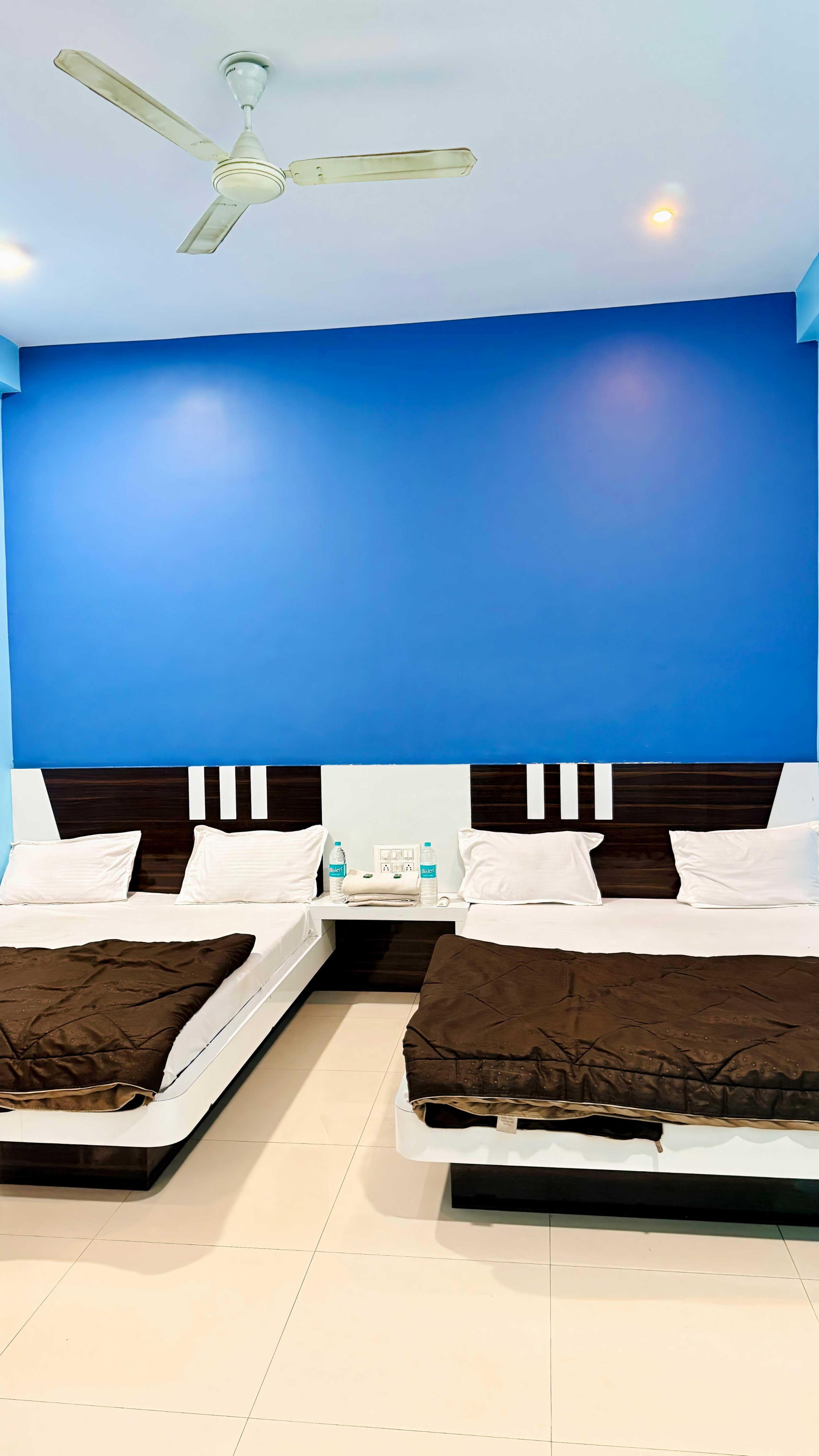 Hotel Mahakal Palace - Tap to explore photos