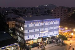 Hotel Southern Suites (Opp APSRTC Bus Stand, M.G Road)