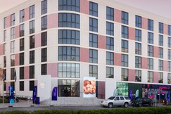 Nest Hotel
