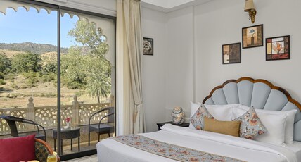 Trulyy The Kanooja Palace (Lake Facing) Room Type - Hill View Deluxe Room Trulyy The Kanooja Palace (Lake Facing) Room Type - Hill View Deluxe Room